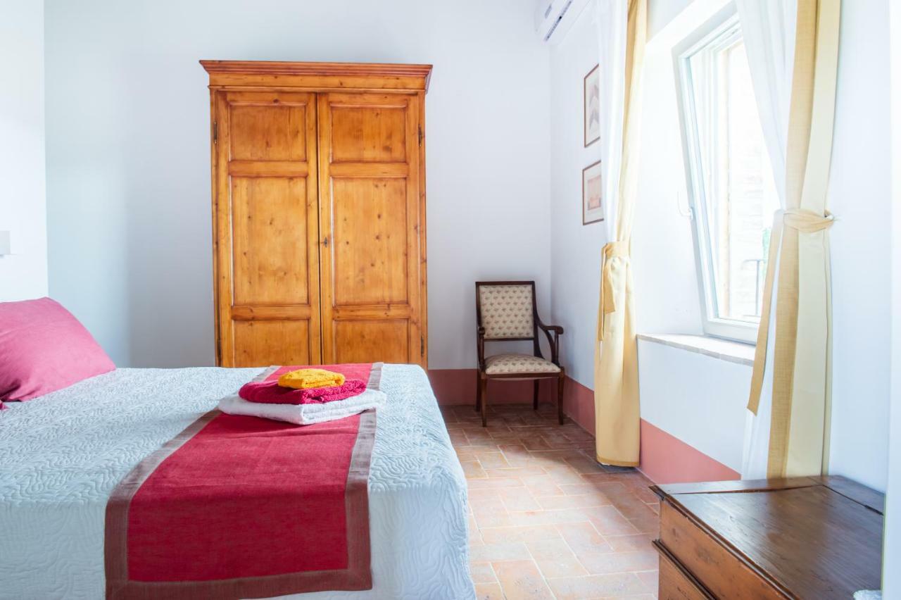 Tenuta La Santissima San Rocco a Pilli Buitenkant foto